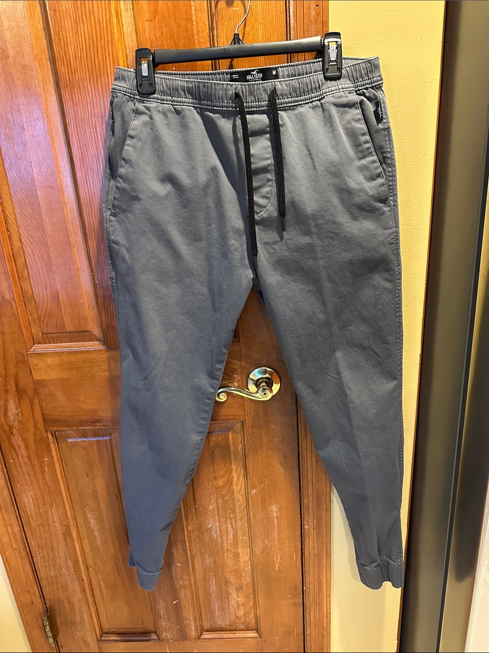 Men's Hollister Gray Jogger Pants - Casual Elastic Waist with Drawstring